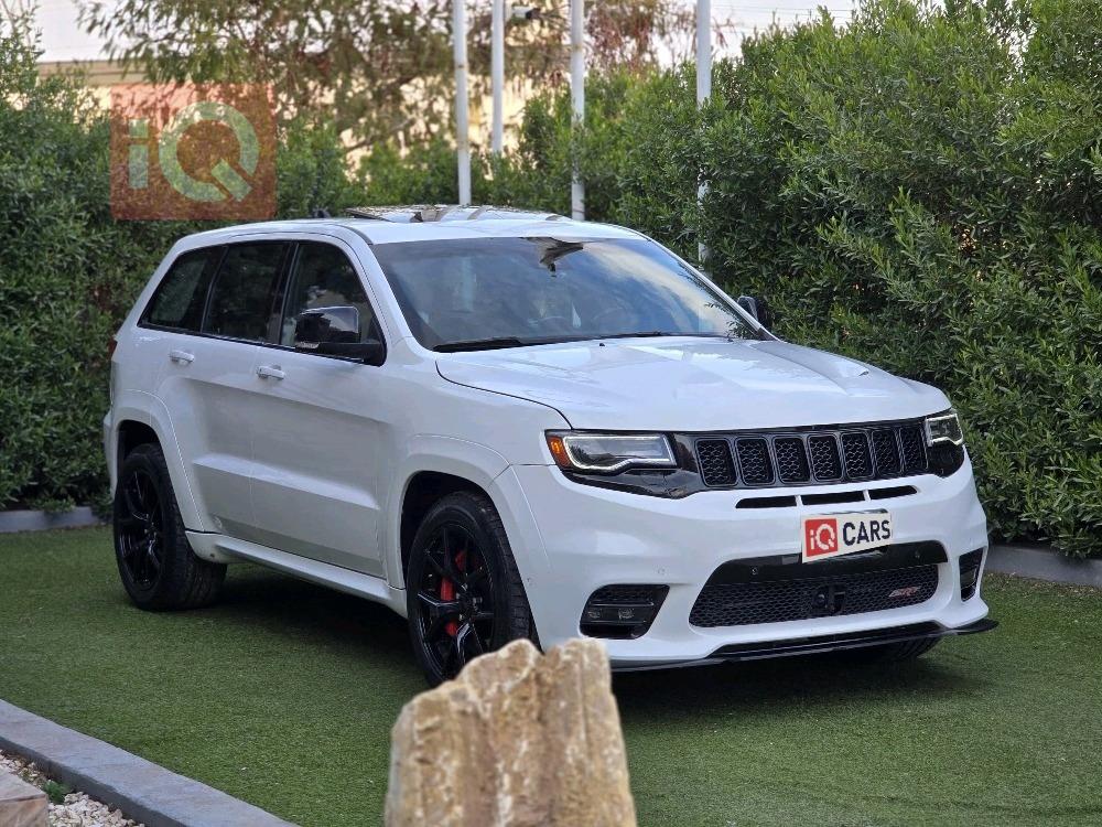 جيب جراند شيروكي